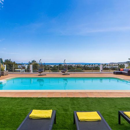 Villa Views Can Funtasa II San José Екстериор снимка